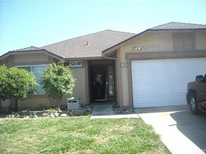 4960 Bassett Way photo 1