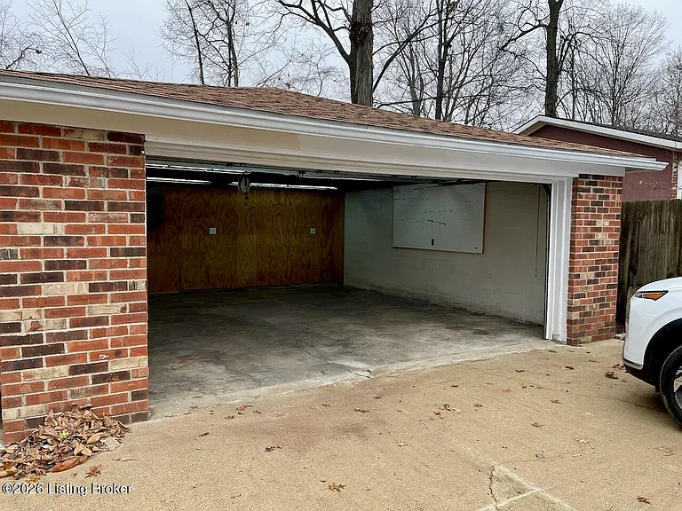 9019 Brandywyne Dr — Photo 36