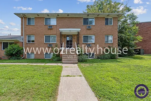 1733 Christian Ave Photo 1