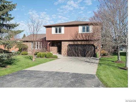 2nd image of 2150 Robert Dr