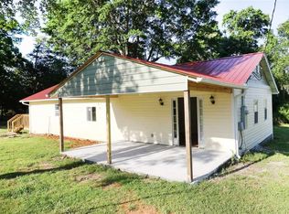 755 Mount Lebanon Rd, Campobello, SC 29322