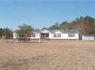 3410 Whitestocking Rd, Burgaw, NC 28425