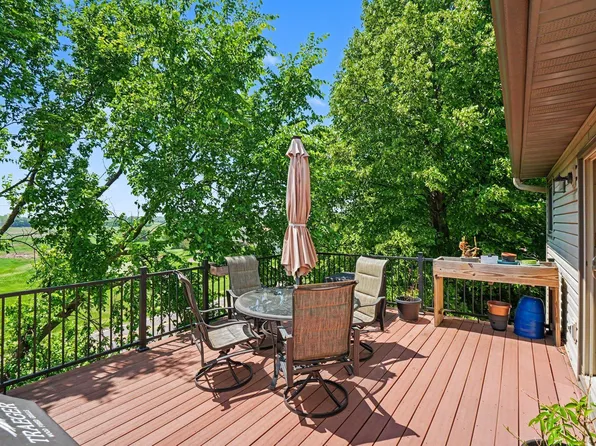 517 Upland Rd NW, Saint Michael, MN 55376