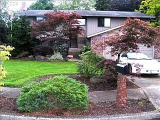 2nd image of 2625 SE Pelton Ct