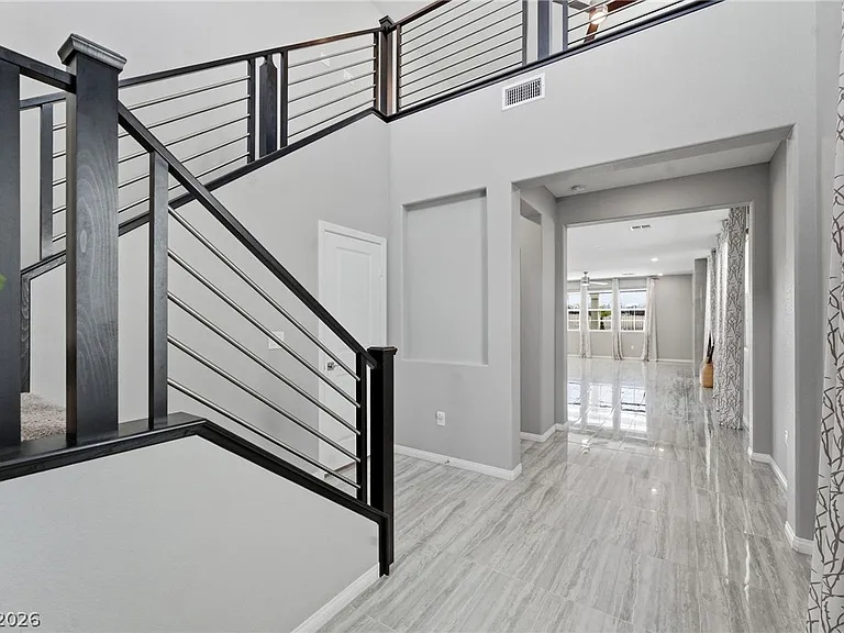 2599 Tolmezzo St — Photo 14