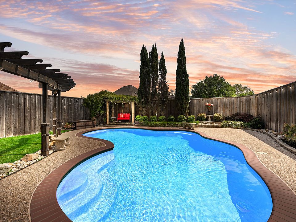 1st image of 8506 Linda Vista Dr