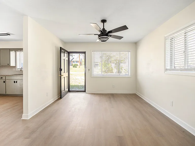 6322 Mill Branch Rd — Photo 10