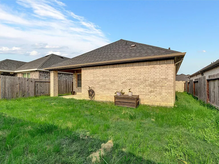 16891 Pink Wintergreen Dr — Photo 19
