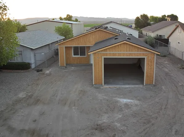 9854 S Phoenix Dr, Mohave Valley, AZ 86440