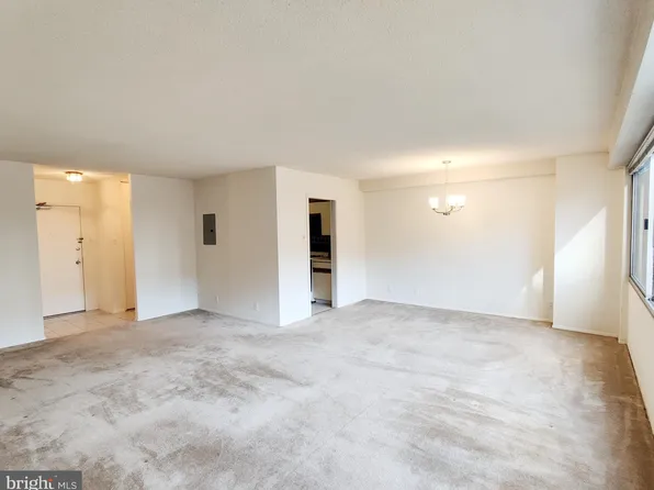 4515 Willard Ave APT 1116S, Chevy Chase, MD 20815