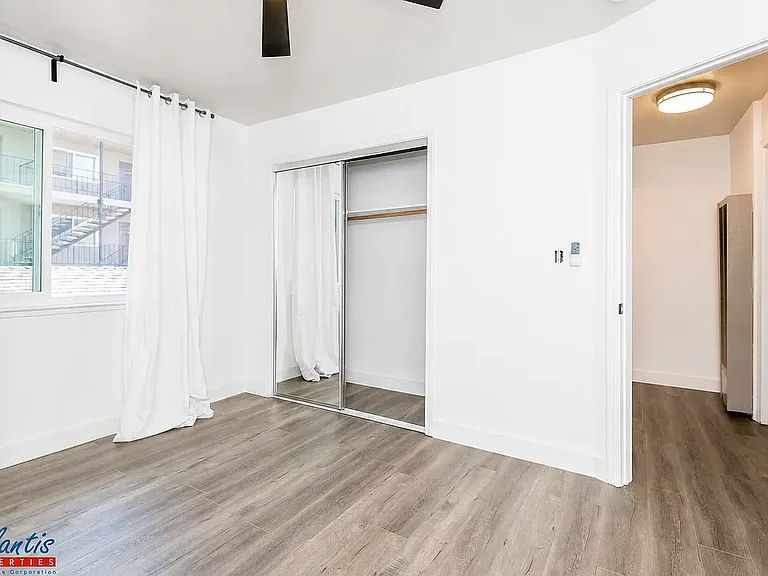 620 S 7th St #4 — Photo 4