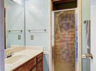 3817 Windscape Ct, Oklahoma City, OK 73179