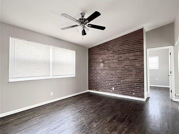 4th image of 4235 Tholozan Ave APT B
