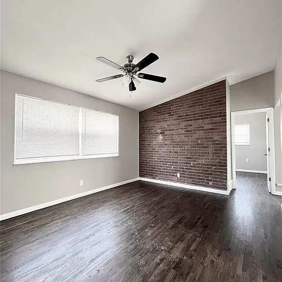 4235 Tholozan Ave #B — Photo 4