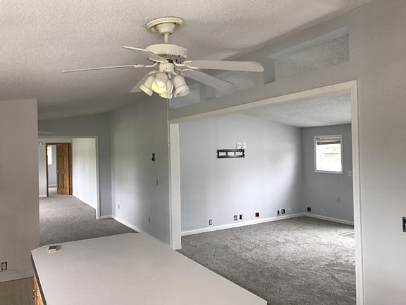 4th image of 14176 Cleveland Ave