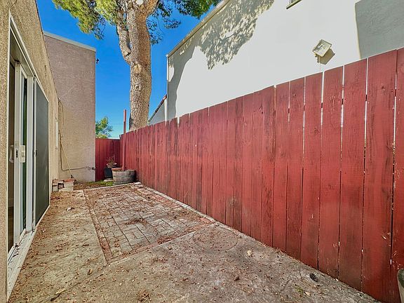 5th image of 932 Maltman Ave #7