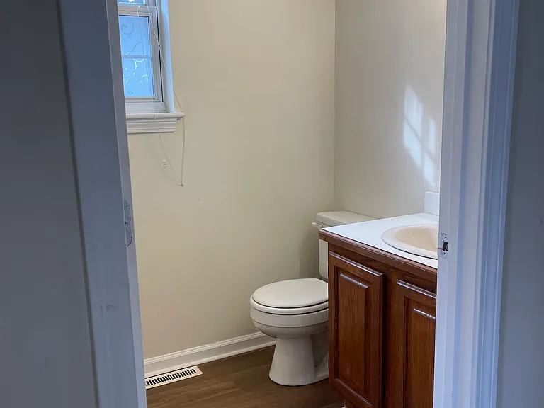 17 Azalea Ln — Photo 10