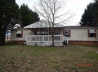 130 Stillwater Dr, Greenville, SC 29611