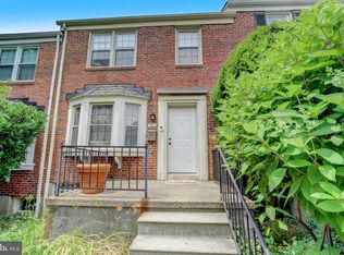 120 Stevenson Ln, Baltimore, MD 21212