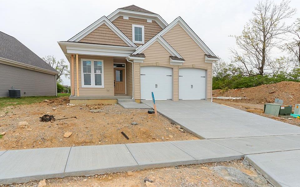 1st image of 3360 Forestview Dr