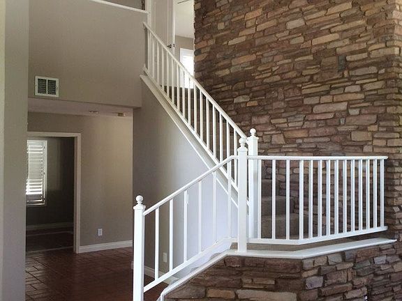 3rd image of 3130 Moulton Ct