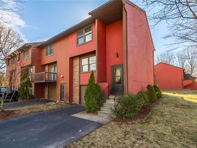27 Garrison Dr, Fairport, NY, 14450
