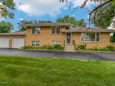 734 E Nerge Rd, Roselle, IL, 60172