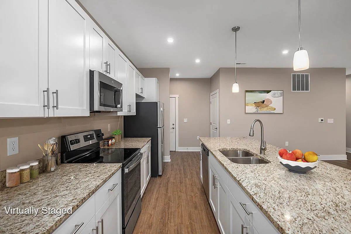 Reserve Flats — Photo 4