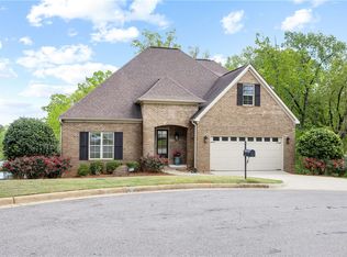 1088 Briar Cliff Ln, Auburn, AL 36830