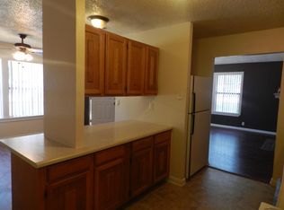 723 Vicki Dr APT A, Huntsville, TX 77340