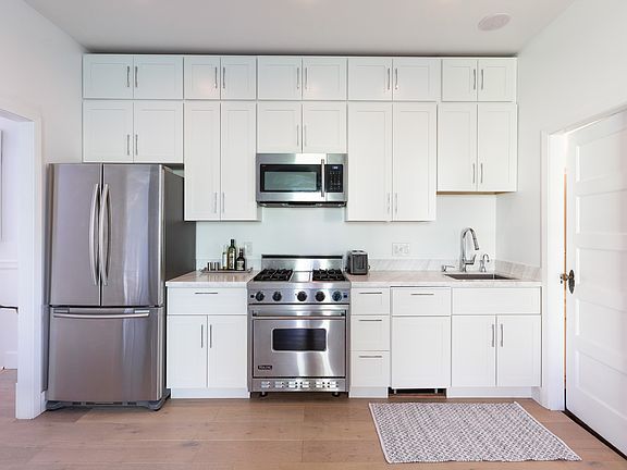3rd image of 1374 Jackson St #1374