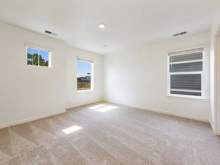 Upper primary suite