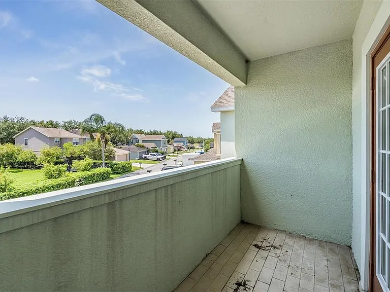 6008 Fishhawk Crossing Blvd #6008 — Photo 32