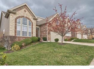 144 Kendall Bluff Ct, Chesterfield, MO 63017