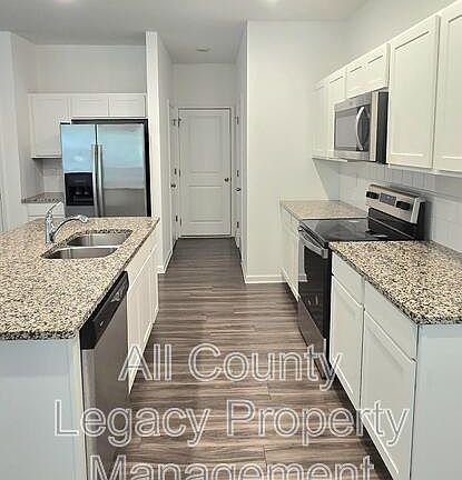 2nd image of 2984 Ben Park Ln