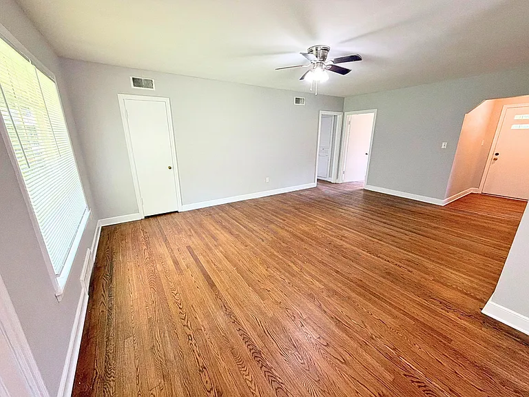 799 Rosebanks Rd — Photo 5