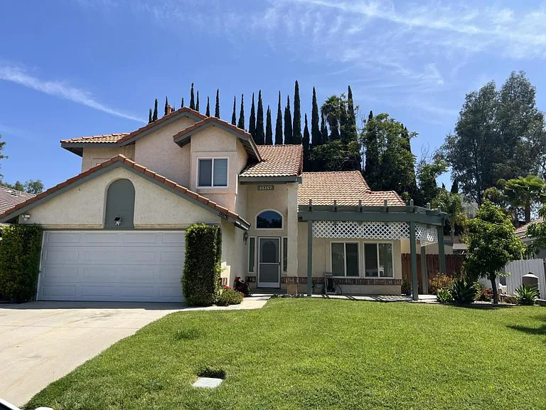 33367 View Crest Dr — Photo 1