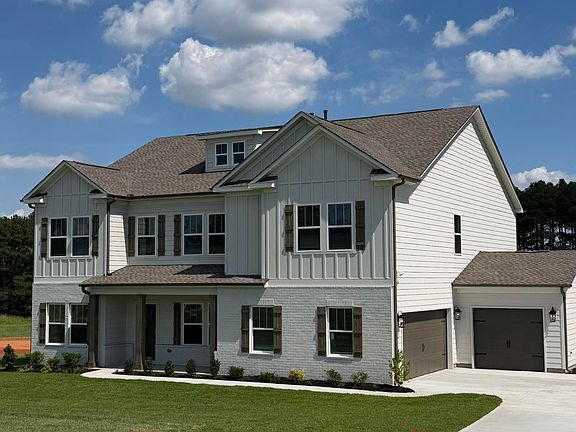 2nd image of 310 Richey Road 3