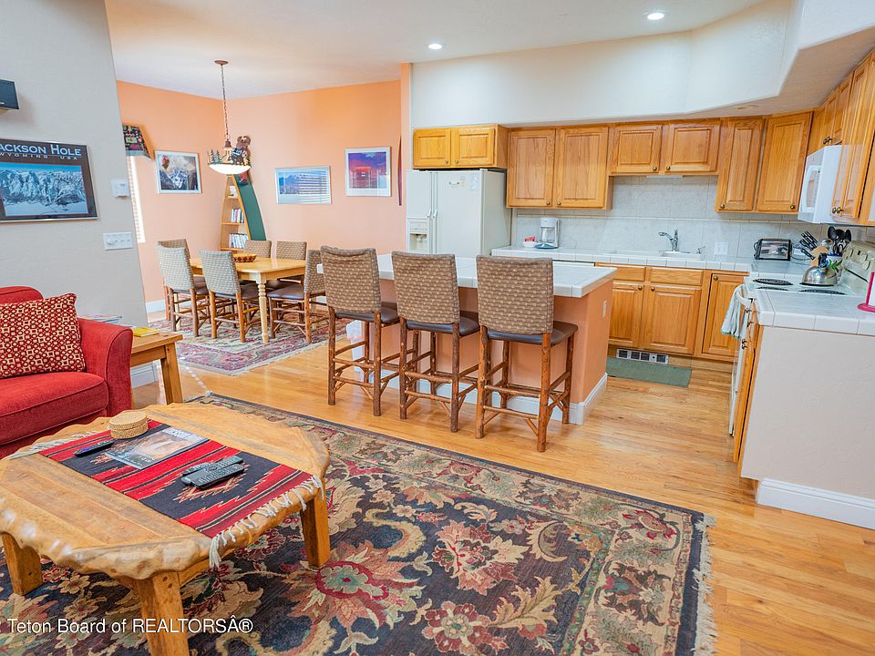 910 Powder Valley Ln Driggs, ID, 83422 Apartments for Rent Zillow