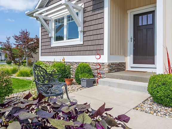 3rd image of 3934 Bungalow Path #66