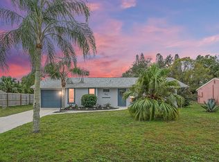 2007 SE New York St, Port Saint Lucie, FL 34952