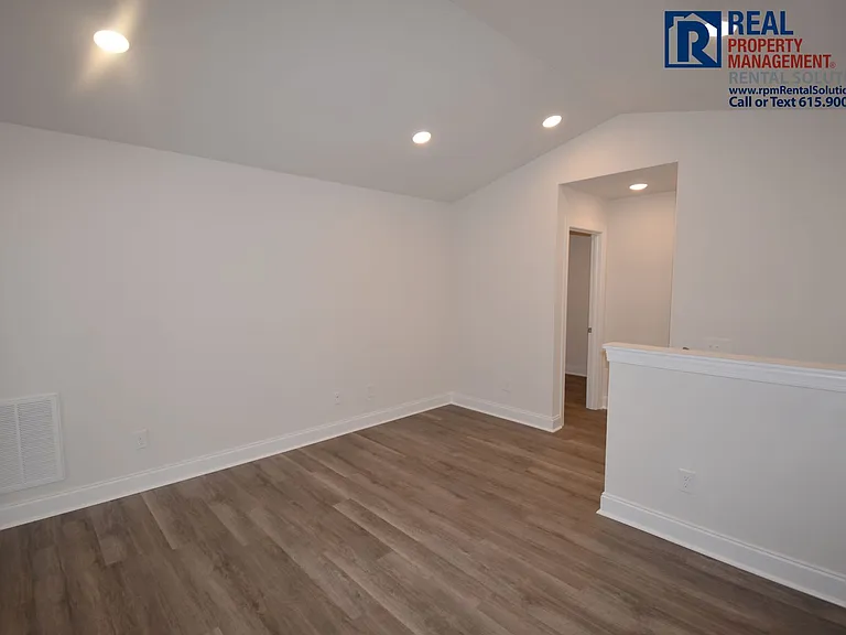 2607 Eldin Creek Dr — Photo 25