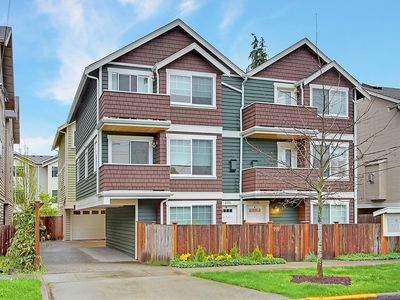 8552B Midvale Ave N, Seattle, WA, 98103