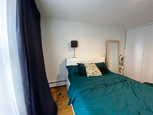 Rented by Realty Collective | media 14