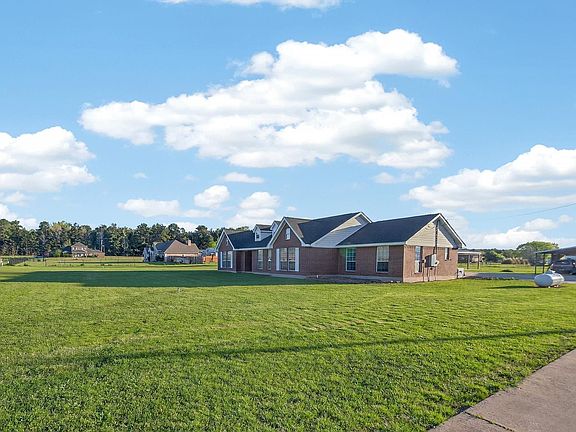 5th image of 1370 County Road 306d