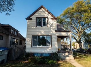 832 E Russell AVENUE, Milwaukee, WI 53207