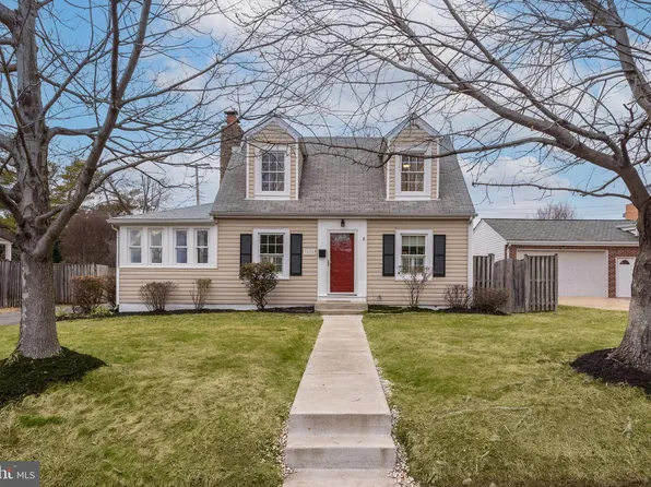 3125 12th St S, Arlington, VA 22204