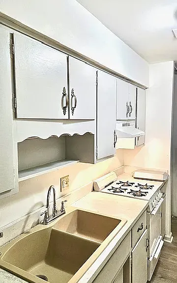414 Ruddle Ave — Photo 5