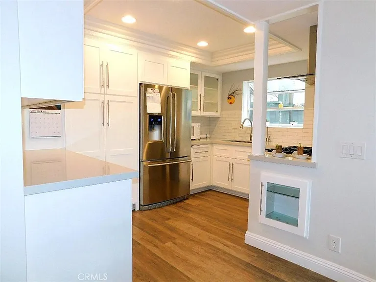 814 Cliff Dr — Photo 7