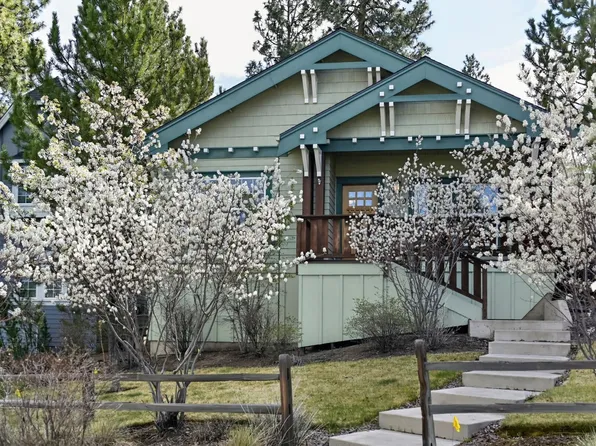 1370 NW Mount Washington Dr, Bend, OR 97703